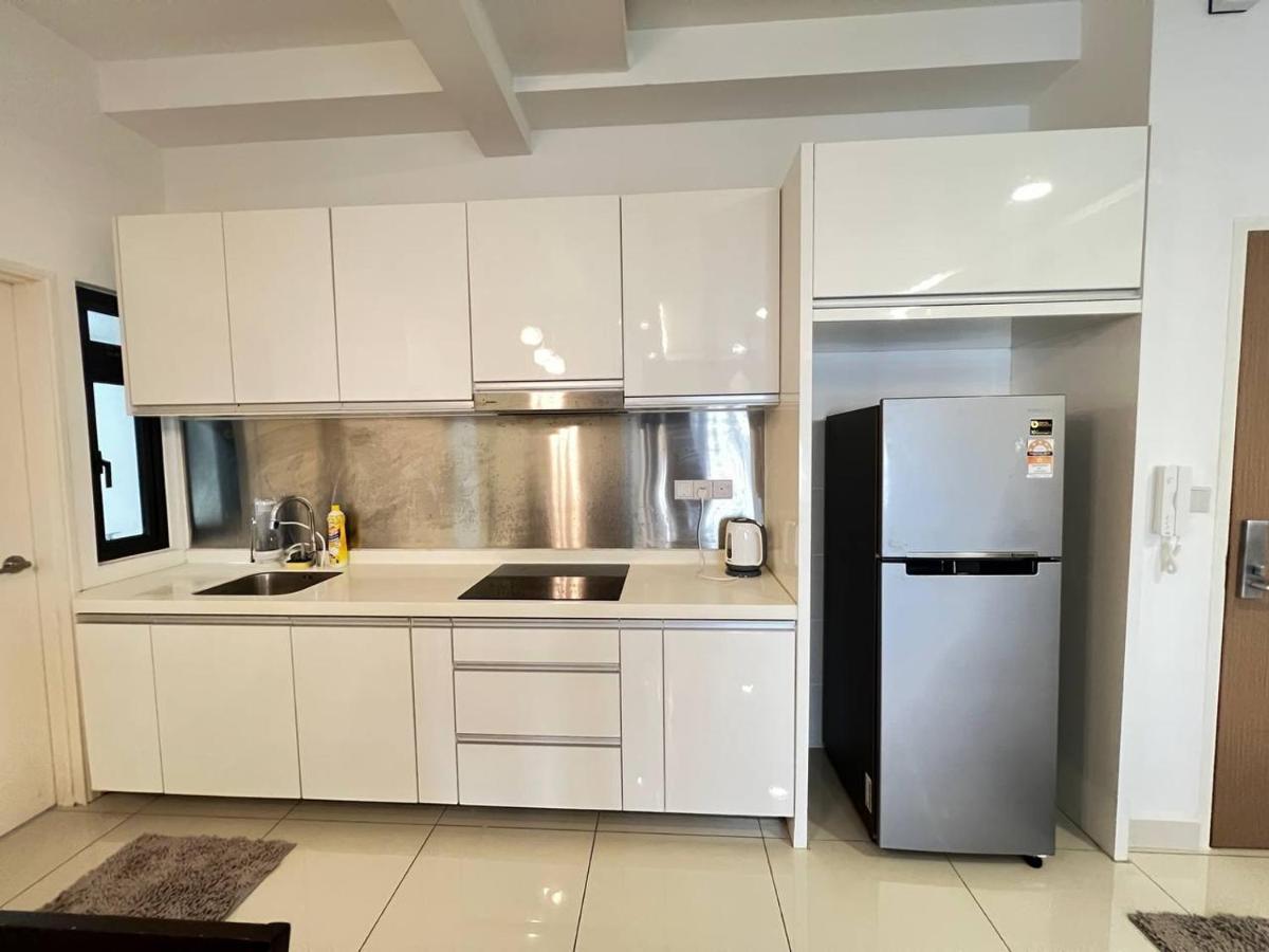 Meridinmedini Familytrip 5Min To Legoland By Vdo Homestay Nusajaya  Exterior foto